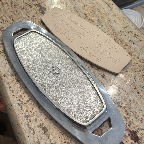 Lenox Butler’s Pantry Bread Tray BRAND NEW Metal Giftware / Serveware w/ Stone - Picture 7 of 8